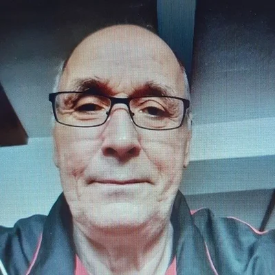 Csaba, Pécs