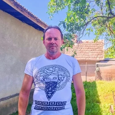 Róbert