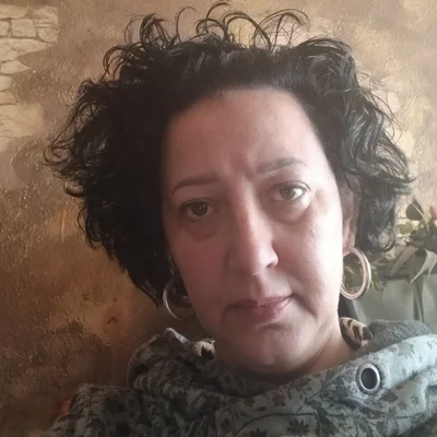 Betti, Kazincbarcika