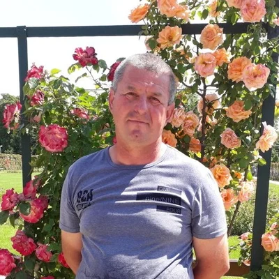 Péter