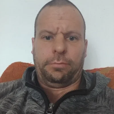 Feri, társkereső Komárom