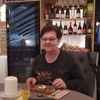 Klári, társkereső Szarvas