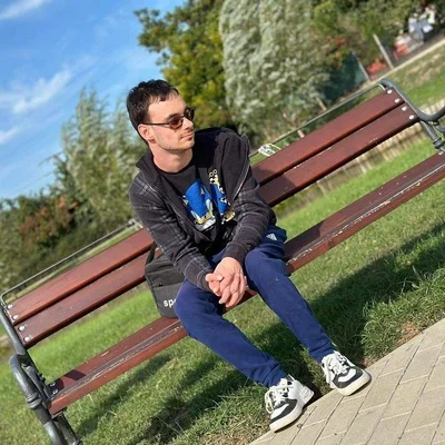 Tamás