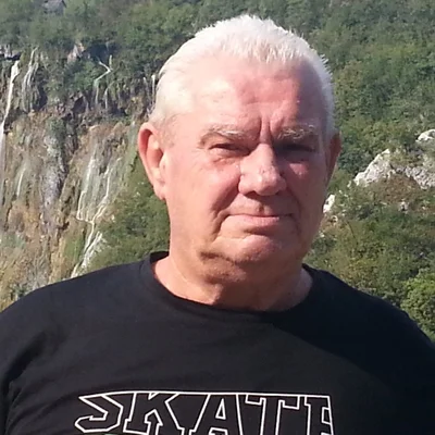 József