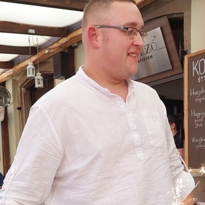 Balázs, társkereső Erdőkertes