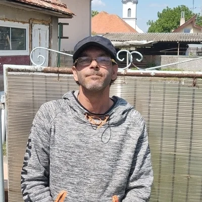 Csicsó, társkereső Izsa