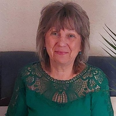 Ibi, társkereső Cegléd