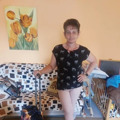 Andi, társkereső Úri