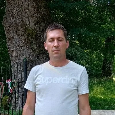 Károly