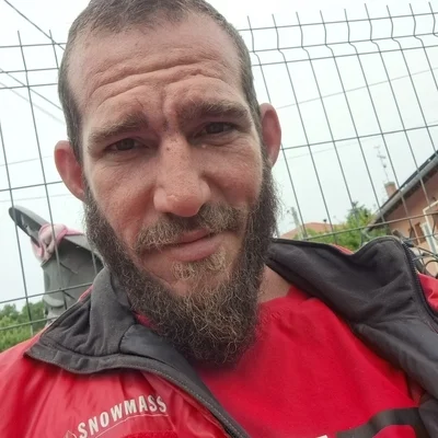 Weedman, társkereső Dunavecse