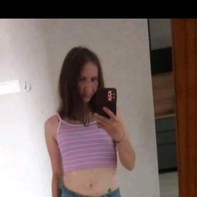 Klaudia, Budapest