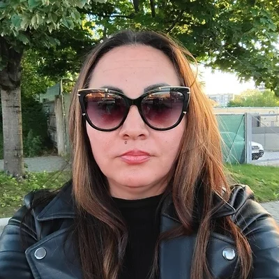 Éva