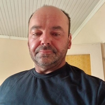 Ákos, társkereső Bogaras