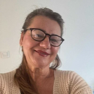 Mária