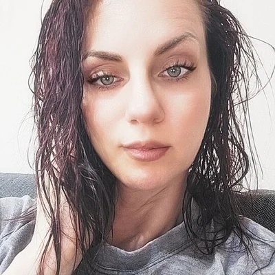 Anett, Budapest