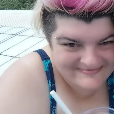 Bea, társkereső Agárd
