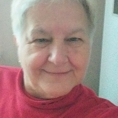 Erzsó, társkereső Igal