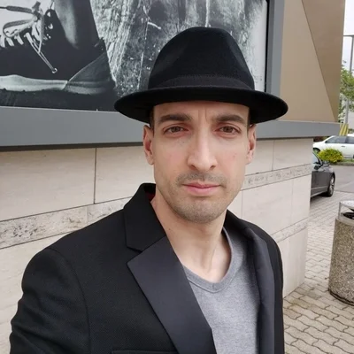 Tamás