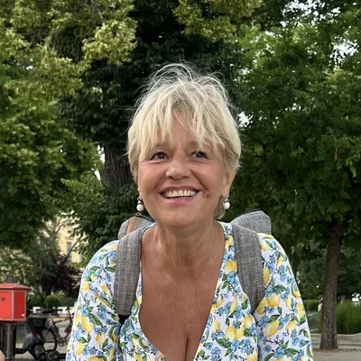 Badu, Budapest