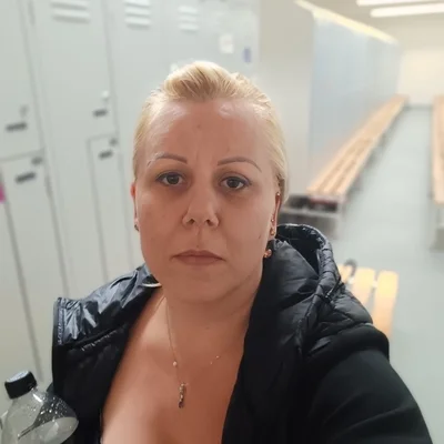 Enikő, társkereső Hatvan