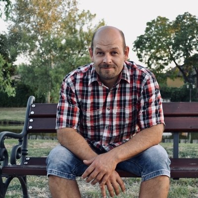István, társkereső Kondoros