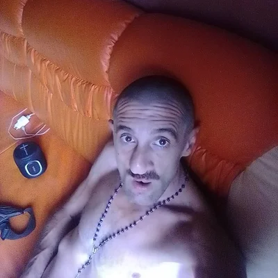 Zoli, Gádoros