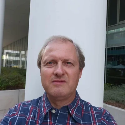 János