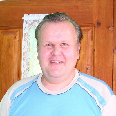 János, társkereső Lad