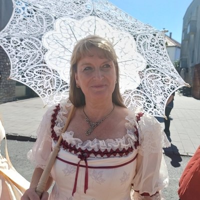 Hédi, társkereső Budakeszi