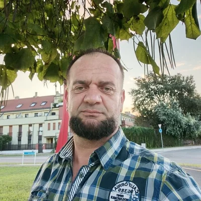 György