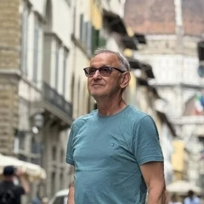 László