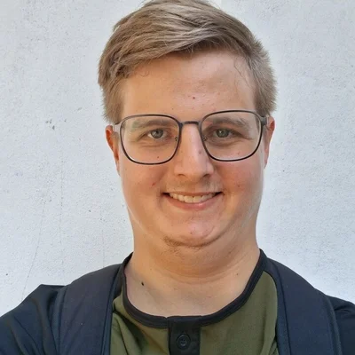 Ákos