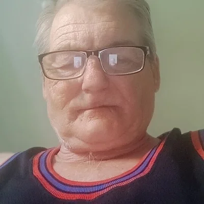 László