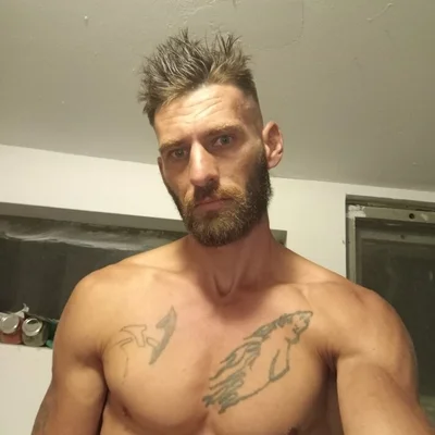Tibor, Várpalota
