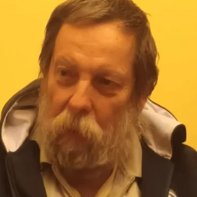 András