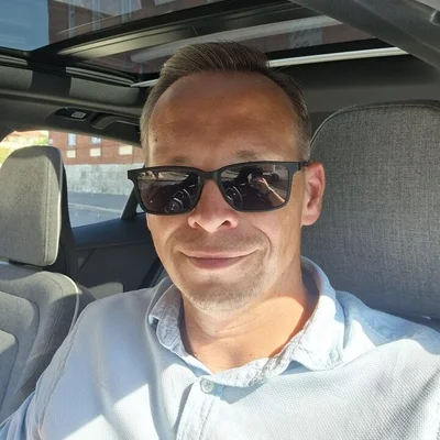 Tamás