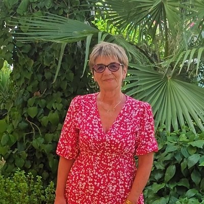 Noemi, társkereső Szatmárnémeti