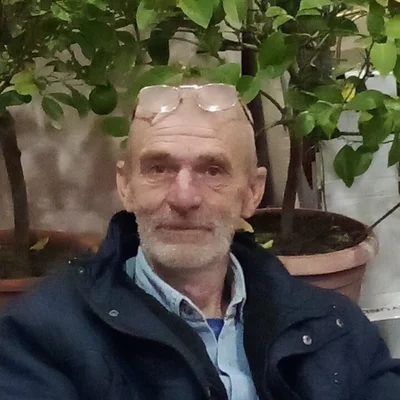 Tamás