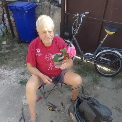 László