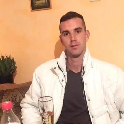 Larzlo, Marosvásárhely