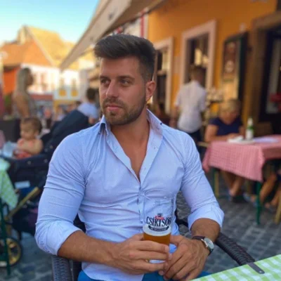 Ádám, Budapest