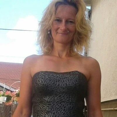 Mónika, Dunaszerdahely