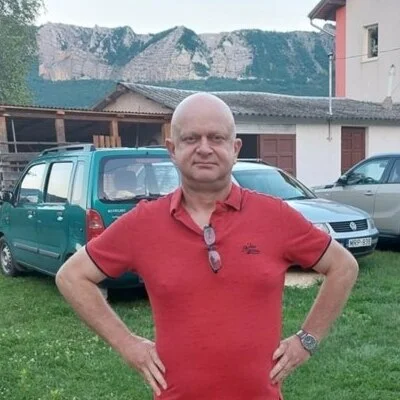 Béla