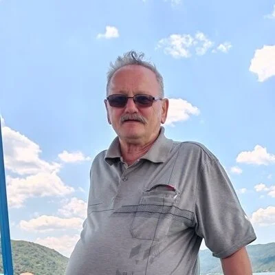 István