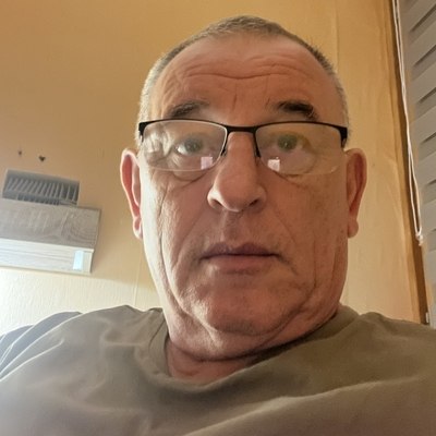 László, társkereső Szeged