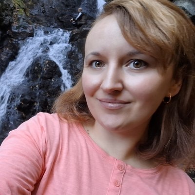 Adriána, társkereső Szeged