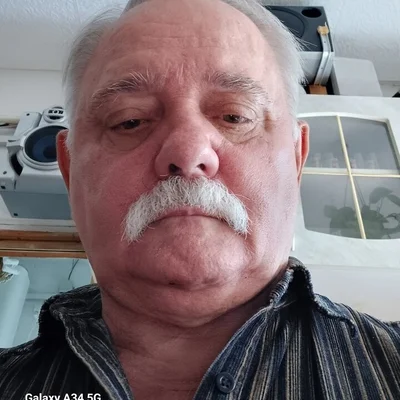 István