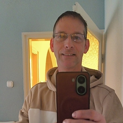 Travel, társkereső Karakószörcsök