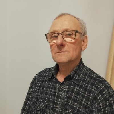 Péter, társkereső Párkány