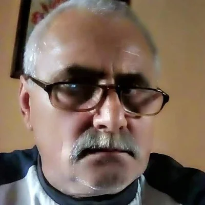György